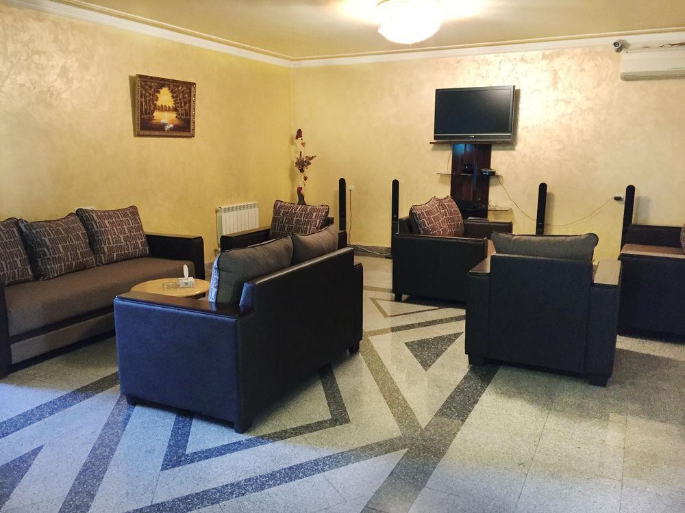 Primer Hotel Yerevan Exterior photo
