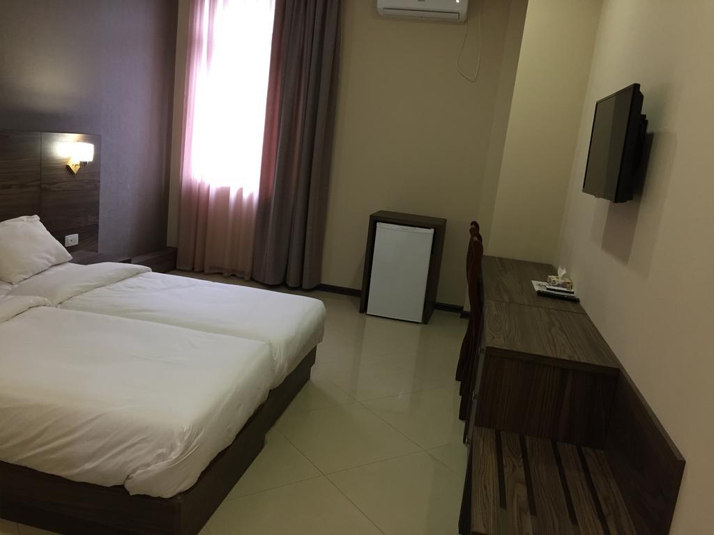 Primer Hotel Yerevan Exterior photo