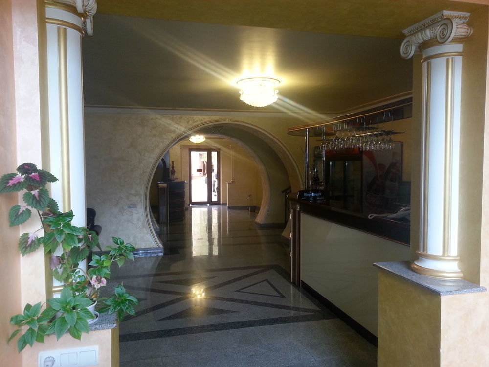 Primer Hotel Yerevan Exterior photo