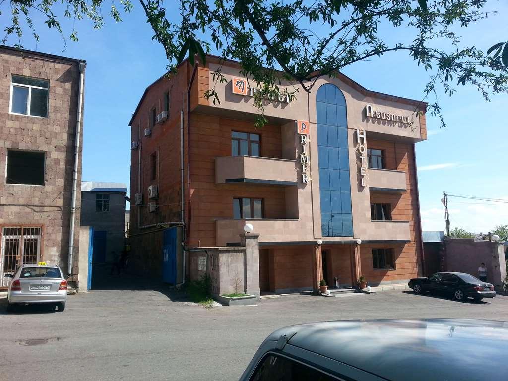 Primer Hotel Yerevan Exterior photo