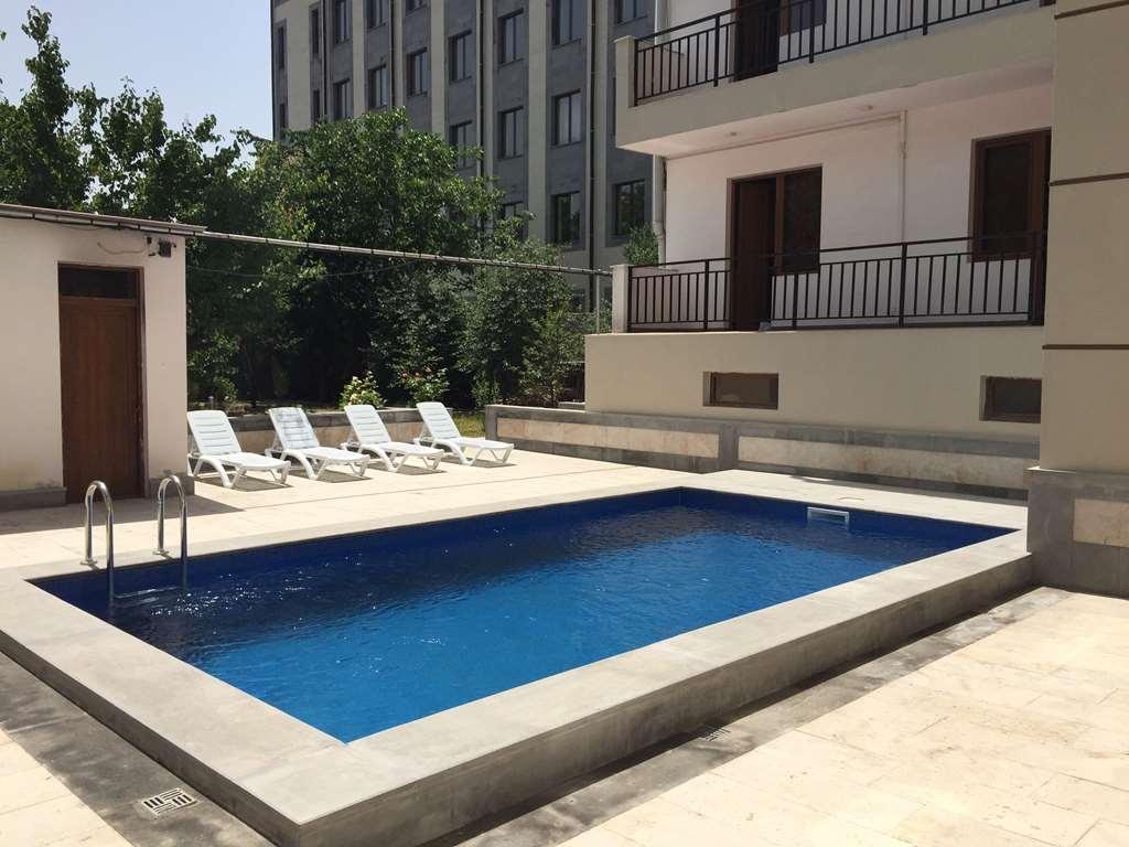 Primer Hotel Yerevan Facilities photo